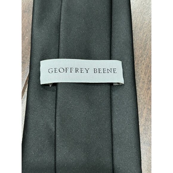 Geoffrey Beene Mens Necktie Black One Size Adjustable Fit Elegant Formal Career - Picture 3 of 6